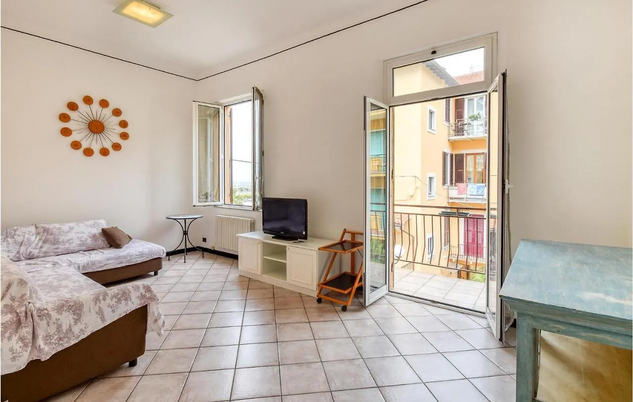 2 Bedroom Amazing Apartment In Chiavari Italy