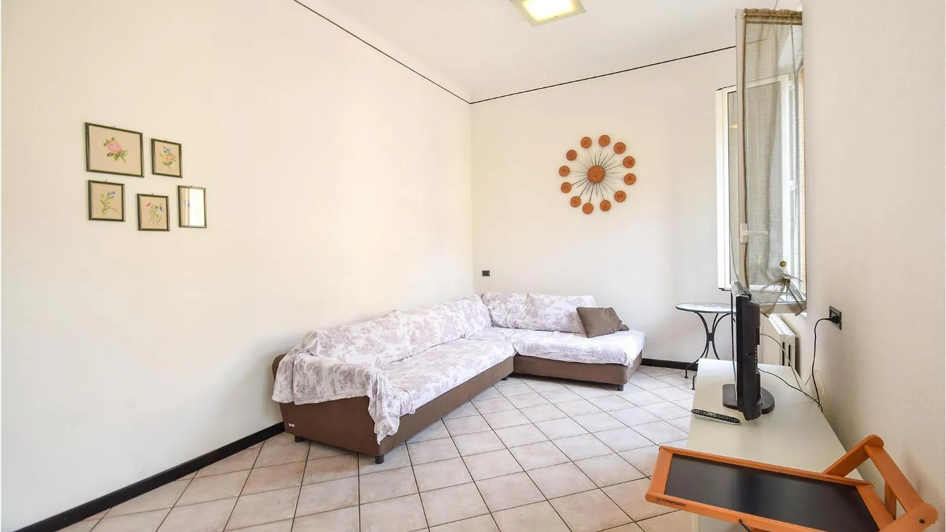 2 Bedroom Amazing Apartment In Chiavari